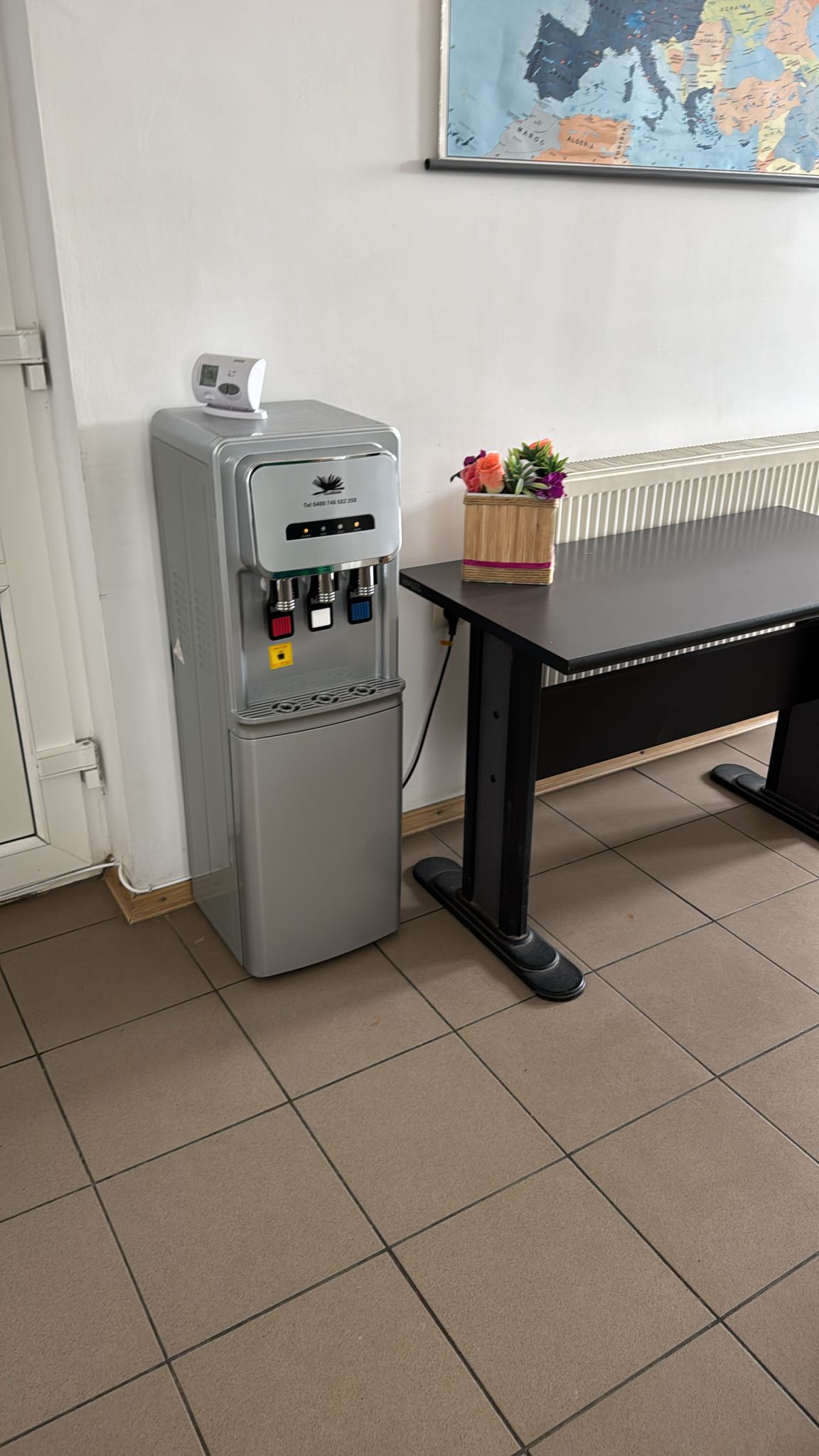 dozator cu picior filtru.jpg