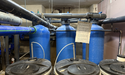 Instalatie industriala de dedurizare a apei si statie carbune activ pentru statiune balneara